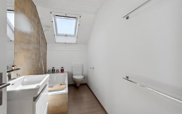 Einfamilienhaus 7.5 Zimmer - image - 12