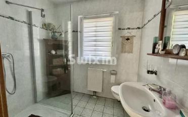 Einfamilienhaus 6.5 Zimmer - image - 10