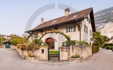 Maison 10 pièces - image - 1