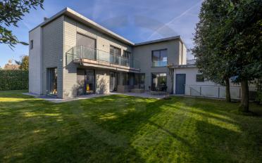 Bifamiliar house 8 rooms - image - 1