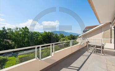 Apartment 8 rooms - image - 3