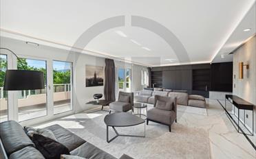 Apartment 8 rooms - image - 2