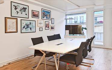 Office - image - 7