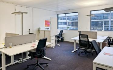 Bureau - image - 1