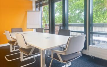 Bureau - image - 1