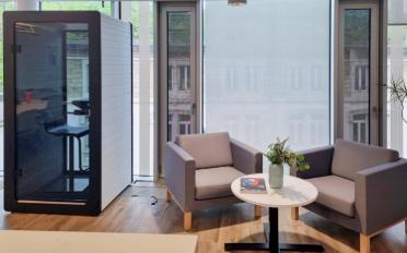 Office - image - 1