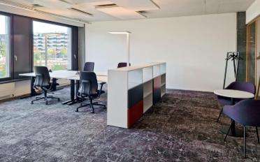 Office - image - 9