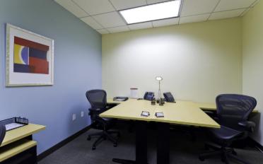 Bureau - image - 1