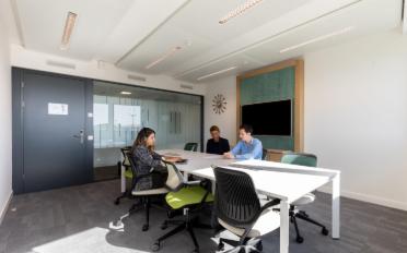 Bureau - image - 9