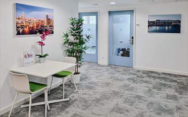 Office - image - 10