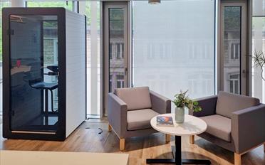Office - image - 4