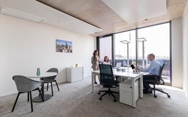 Bureau - image - 1