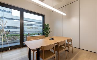 Office - image - 9
