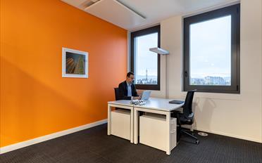 Office - image - 5
