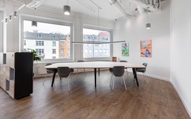 Bureau - image - 1