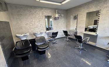 Hairdresser 2 rooms - image - 2