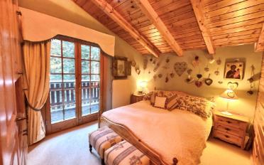 Chalet 5.5 pièces - image - 2