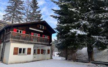 Chalet 7.5 pièces - image - 4
