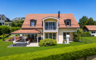 Villa 6.5 pièces - image - 1