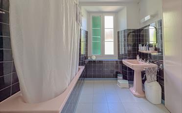 Residential building - image - 12