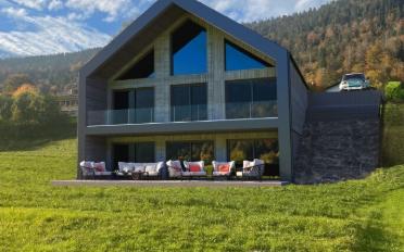 Building land - image - 3