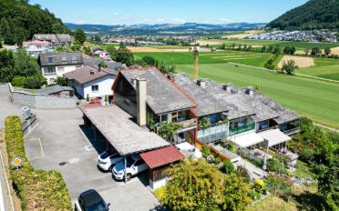 Reihenfamilienhaus 4.5 Zimmer - image - 1