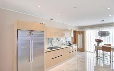 Maison contiguë 11 pièces - image - 6