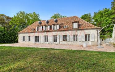 Villa 10 pièces - image - 1