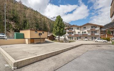 Building land - image - 3