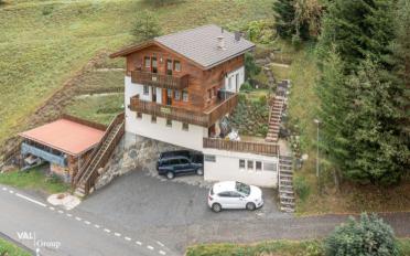 Residential building 7.5 rooms - image - 1