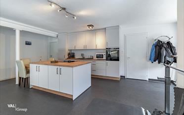 Wohngebäude 12 Zimmer - image - 3