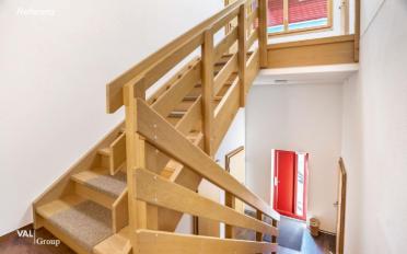 Commercial - image - 9