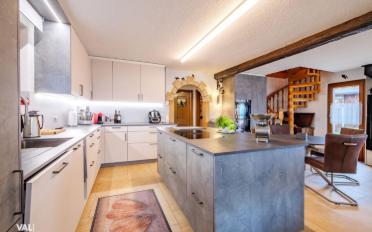 Chalet 5.5 rooms - image - 5