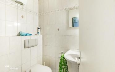 Commercial - image - 9