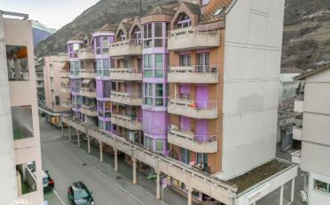 Commercial - image - 10