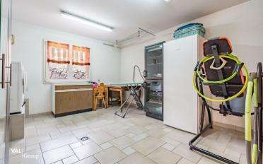 Villa 7.5 Zimmer - image - 9