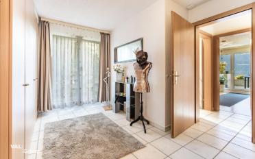 Terrace flat 6.5 rooms - image - 9