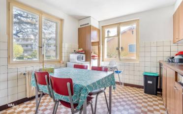 Immeuble résidentiel 9 pièces - image - 10