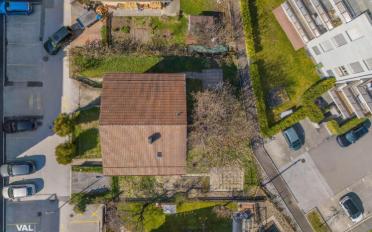 Immeuble résidentiel 9 pièces - image - 2