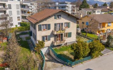 Immeuble résidentiel 9 pièces - image - 1