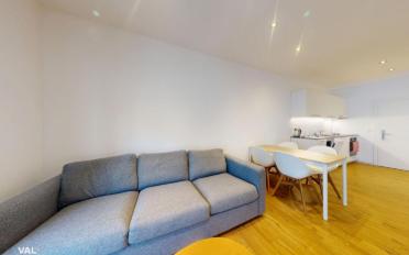 Wohnung 2.5 Zimmer - image - 2