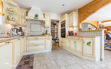 Villa 7.5 pièces - image - 7