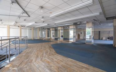 Mixed use property - image - 2