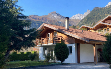 Chalet 4.5 pièces - image - 1