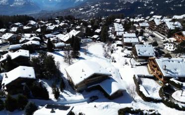 Chalet 7 pièces - image - 2