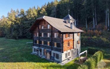 Single house 14 rooms - image - 2