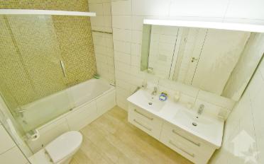 Apartment 4.5 rooms - image - 11