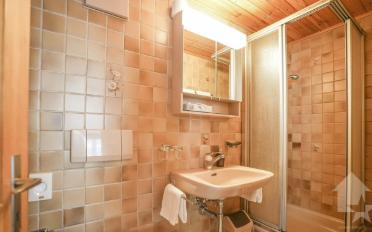 Hotel 16 Zimmer - image - 12