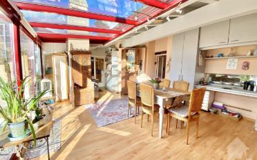 Attic flat 5.5 rooms - image - 1