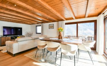 Chalet 5.5 pièces - image - 1
